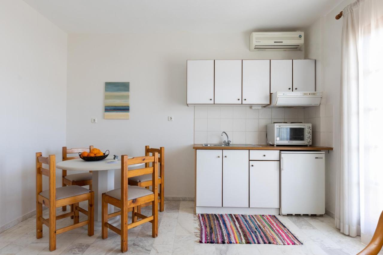 Chrysa House Apartments Agia Pelagia  Bagian luar foto